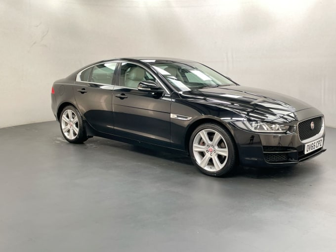 2024 Jaguar Xe