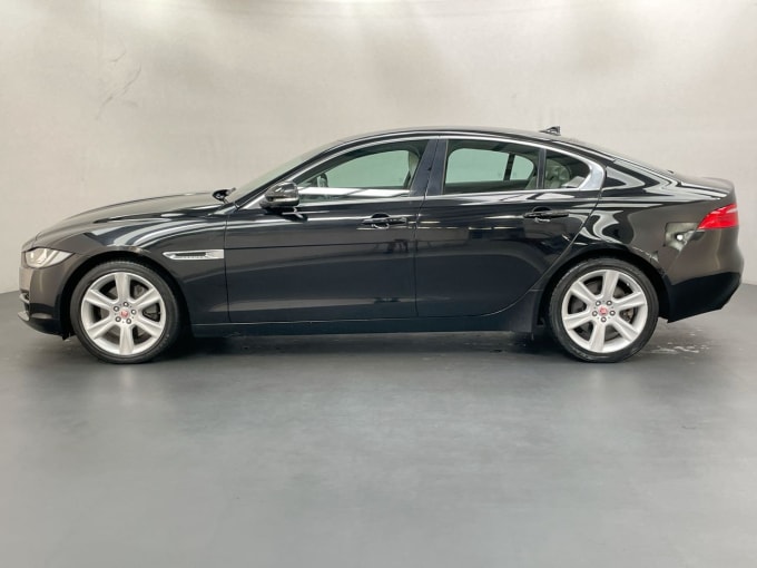 2024 Jaguar Xe