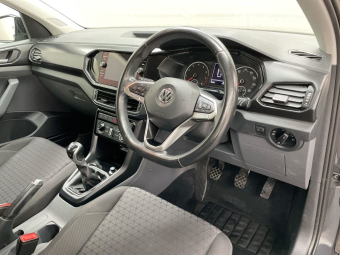 2024 Volkswagen T-cross