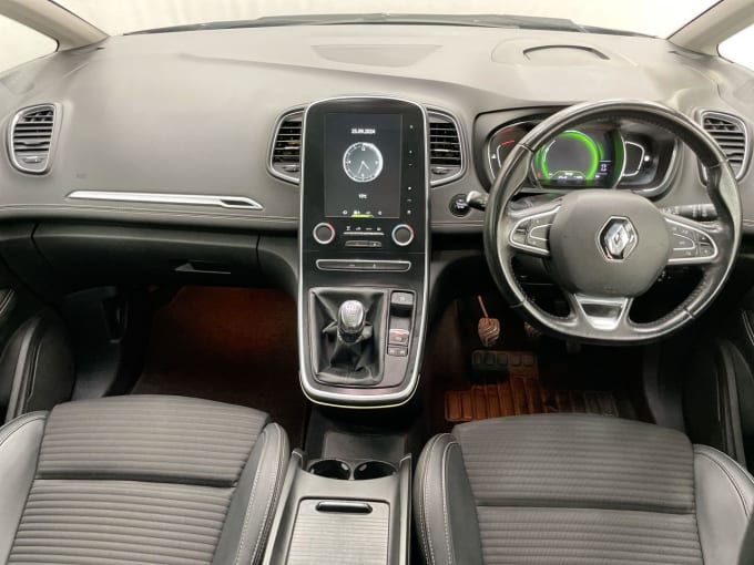 2024 Renault Grand Scenic