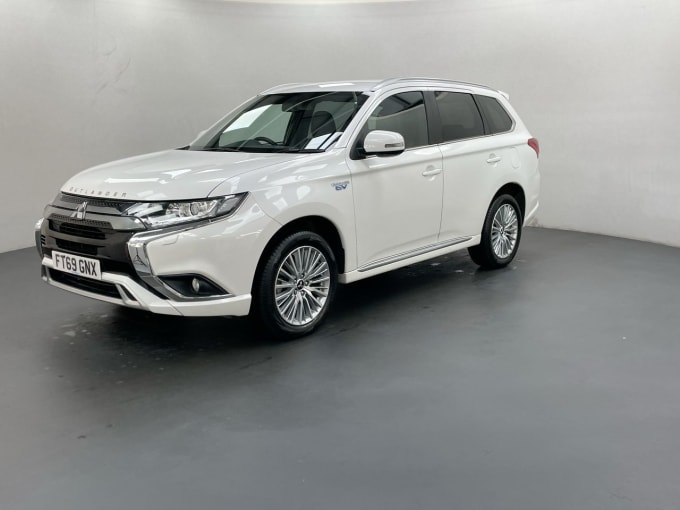 2024 Mitsubishi Outlander