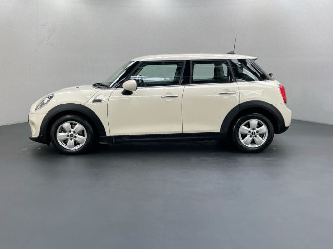 2024 Mini Hatch Cooper