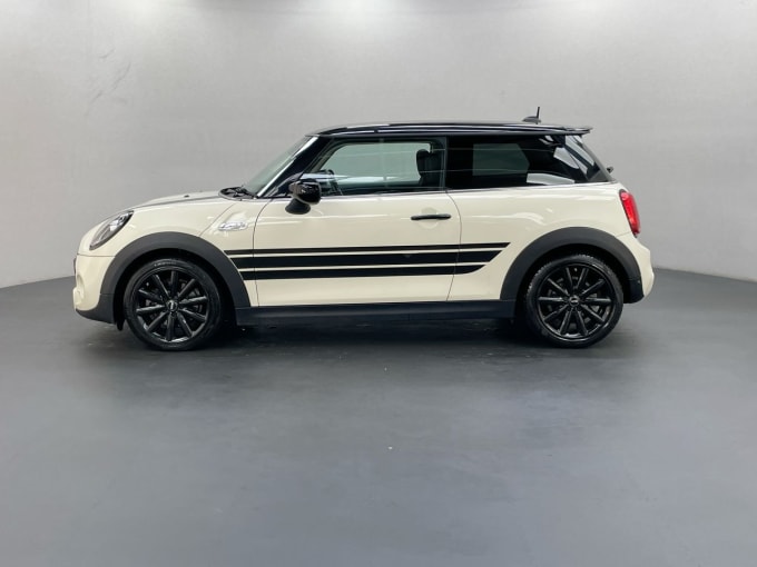 2024 Mini Hatch Cooper