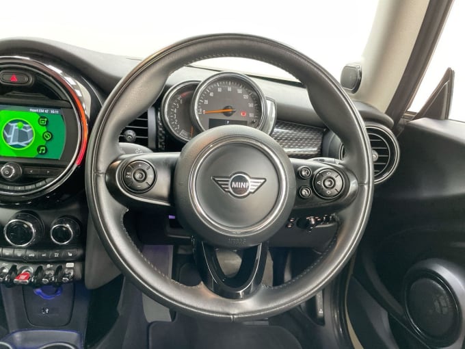 2024 Mini Hatch Cooper