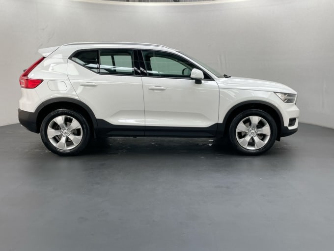 2024 Volvo Xc40