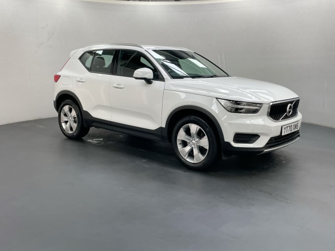 2024 Volvo Xc40