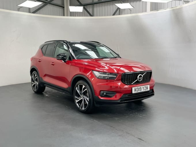 2024 Volvo Xc40