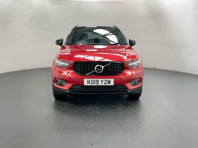 2024 Volvo Xc40