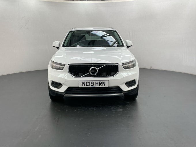 2024 Volvo Xc40