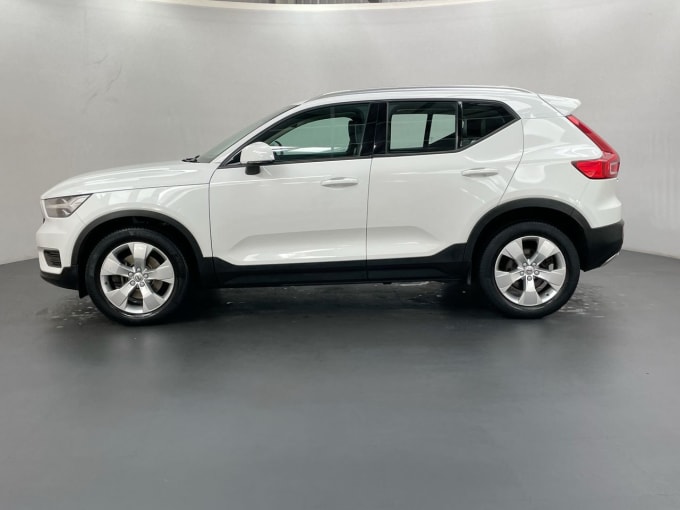 2024 Volvo Xc40