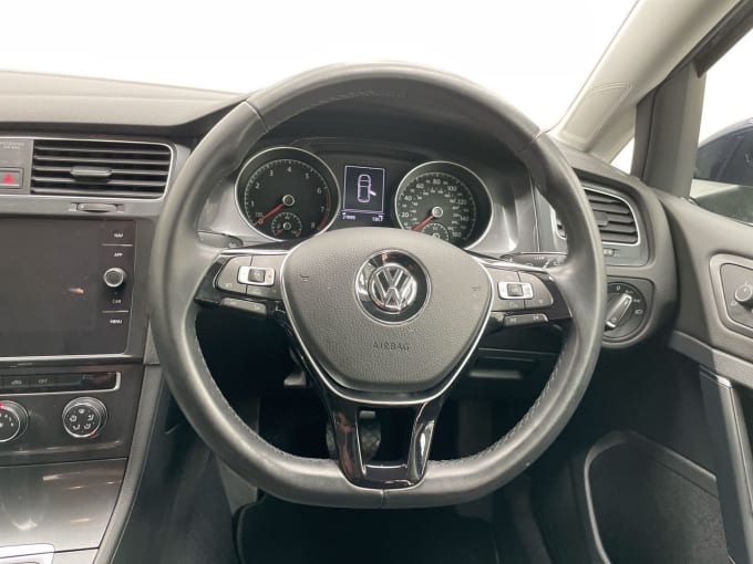 2024 Volkswagen Golf