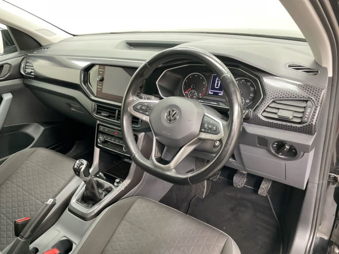 2024 Volkswagen T-cross