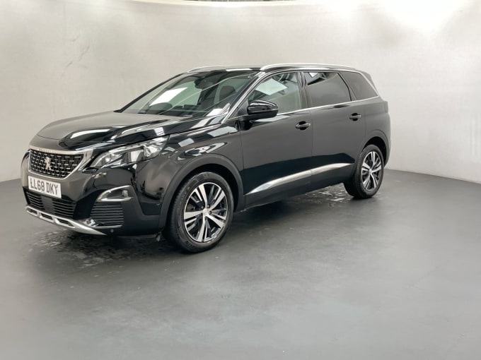 2024 Peugeot 5008