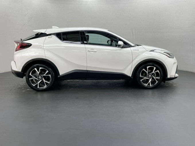 2024 Toyota Chr