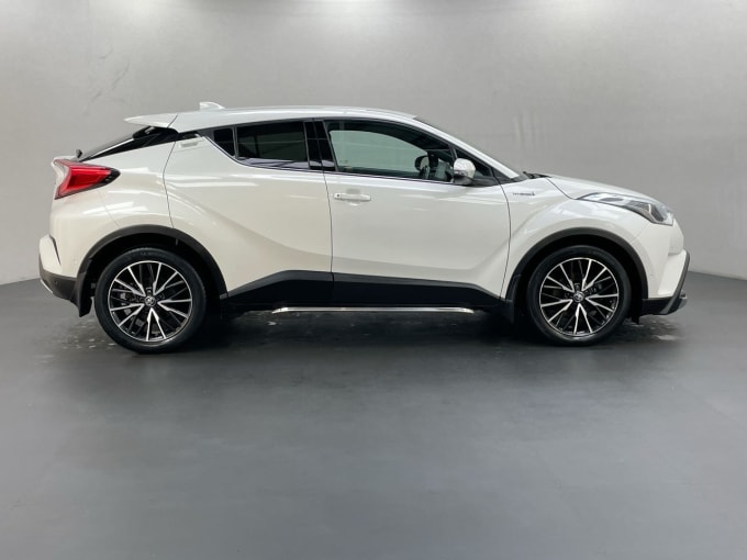 2024 Toyota Chr