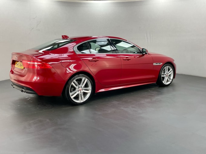 2024 Jaguar Xe