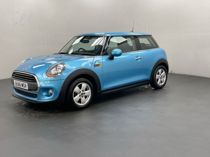 2024 Mini Hatch One