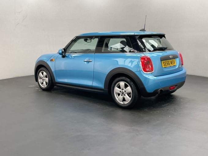 2024 Mini Hatch One