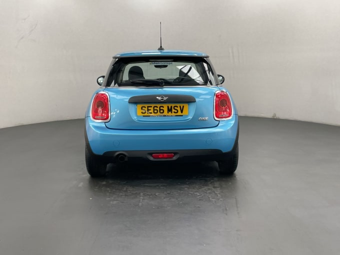 2024 Mini Hatch One