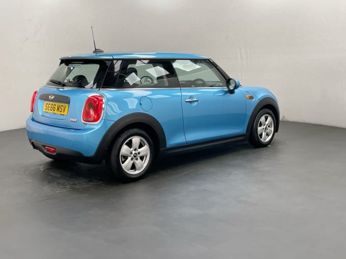 2024 Mini Hatch One