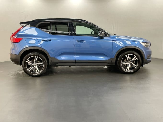 2024 Volvo Xc40