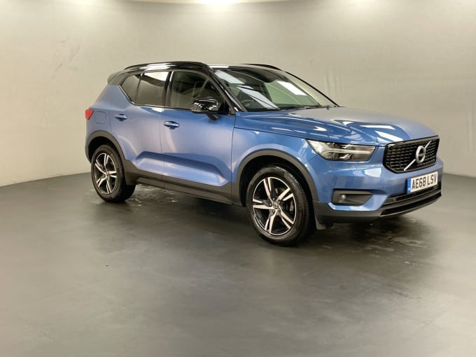 2024 Volvo Xc40