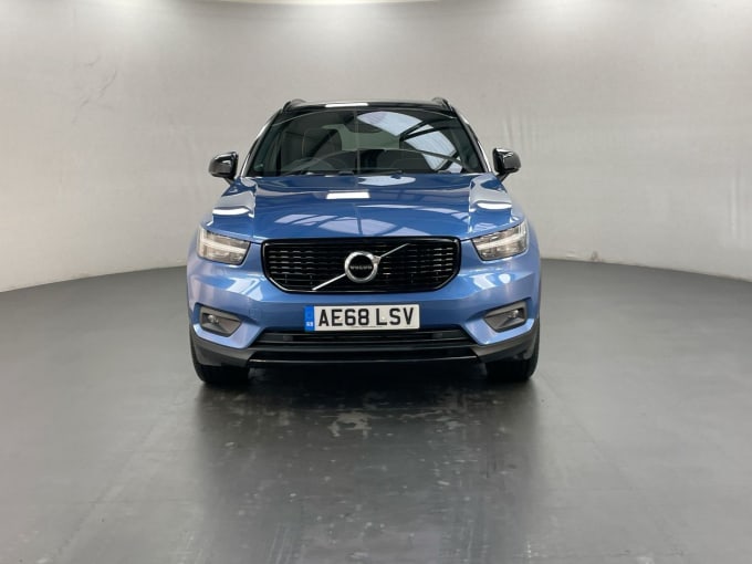 2024 Volvo Xc40