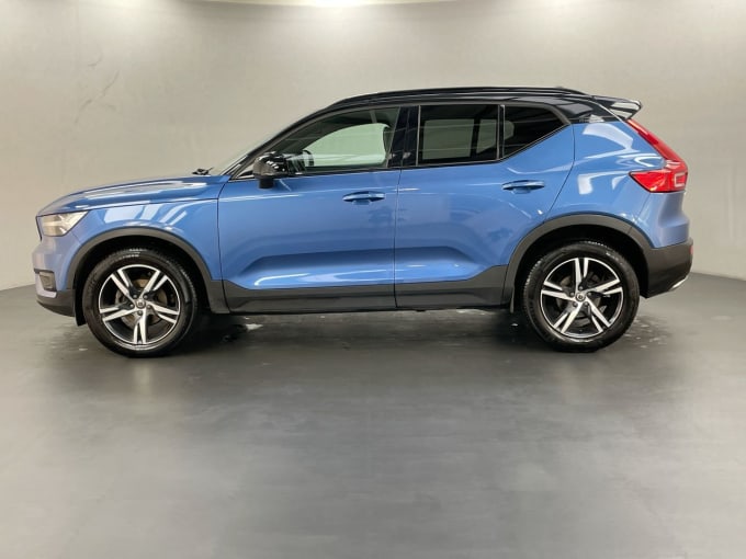 2024 Volvo Xc40