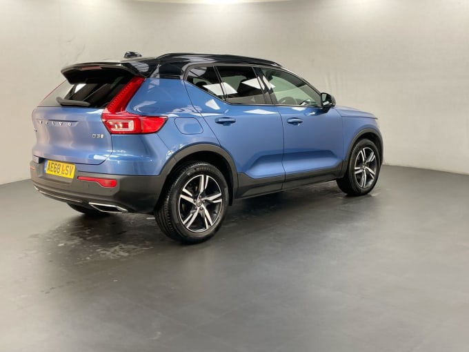 2024 Volvo Xc40