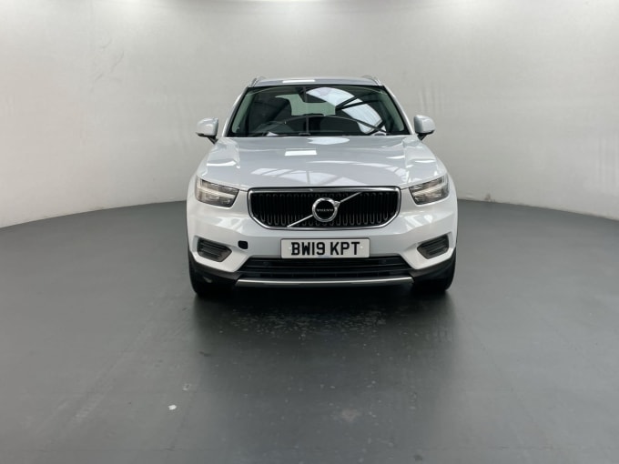 2024 Volvo Xc40