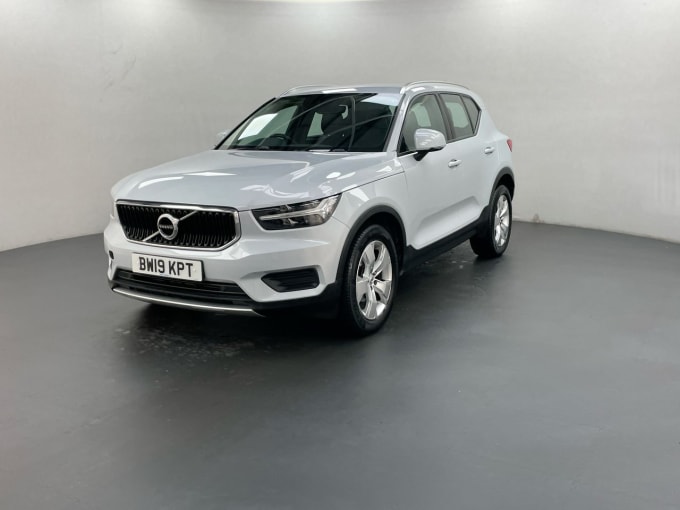 2024 Volvo Xc40