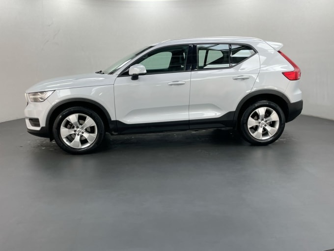 2024 Volvo Xc40