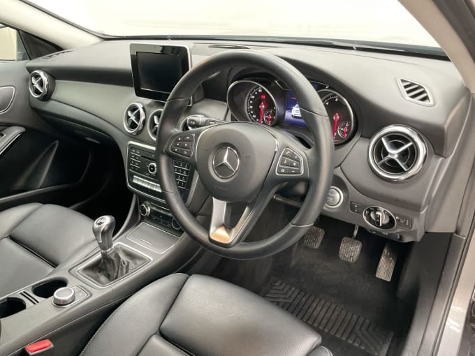 2024 Mercedes-benz Gla-class