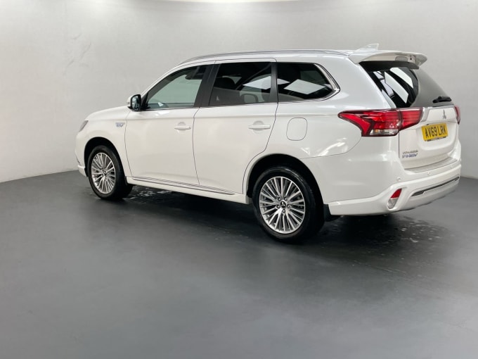 2024 Mitsubishi Outlander