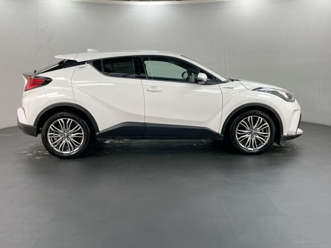 2024 Toyota Chr