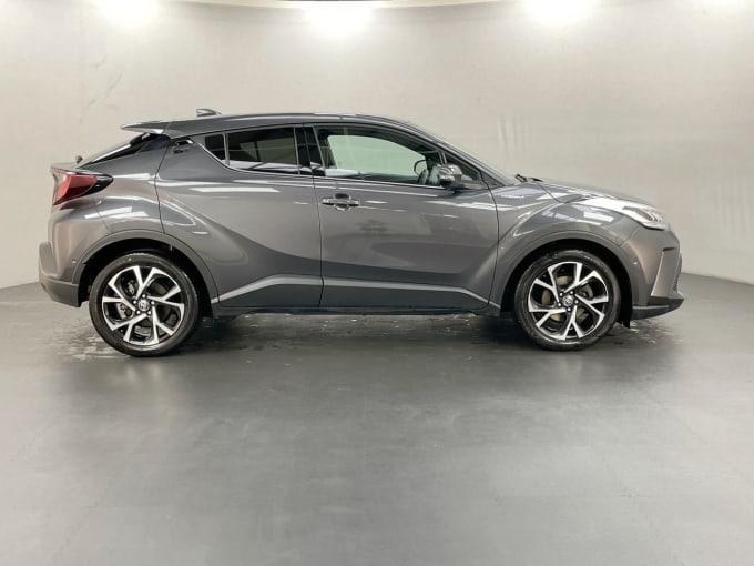 2024 Toyota Chr