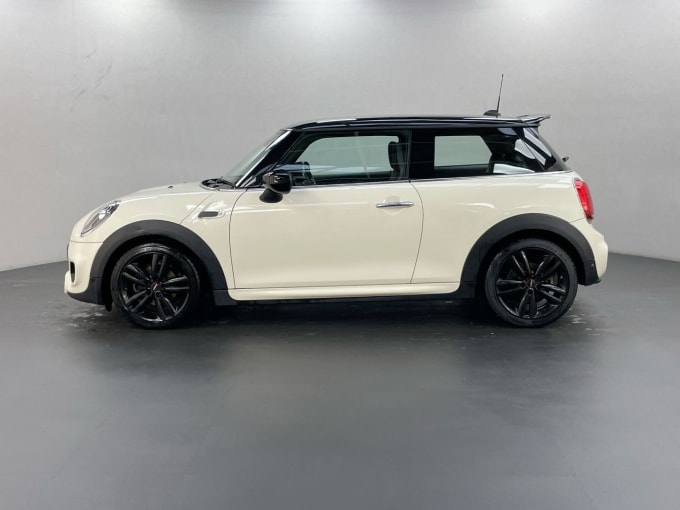 2024 Mini Hatch Cooper