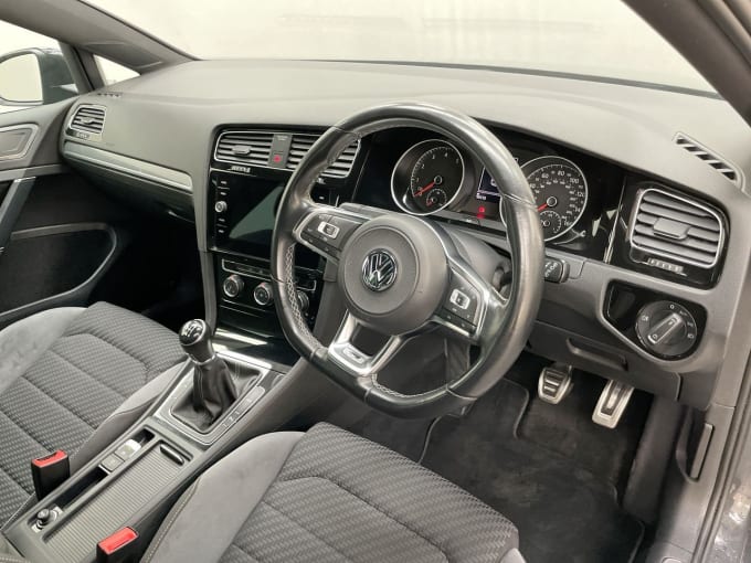 2024 Volkswagen Golf