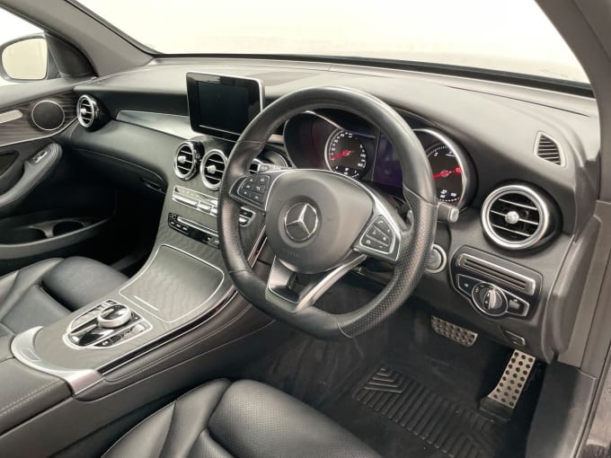 2024 Mercedes-benz Glc-class