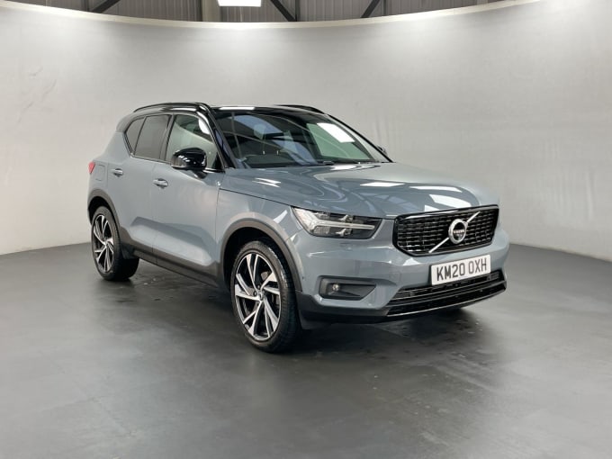 2024 Volvo Xc40