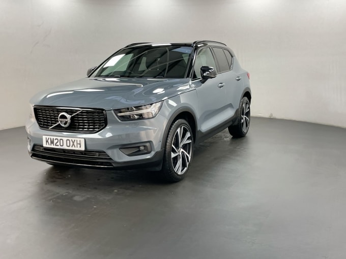 2024 Volvo Xc40