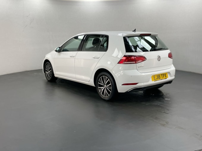 2024 Volkswagen Golf