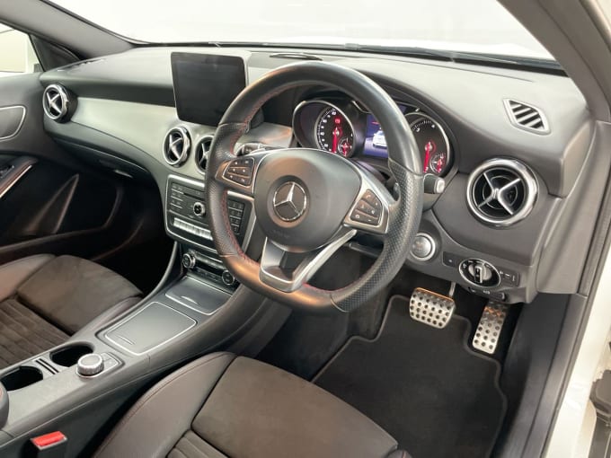 2024 Mercedes-benz Gla-class