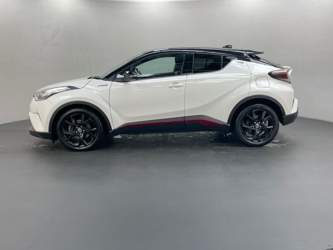 2024 Toyota Chr