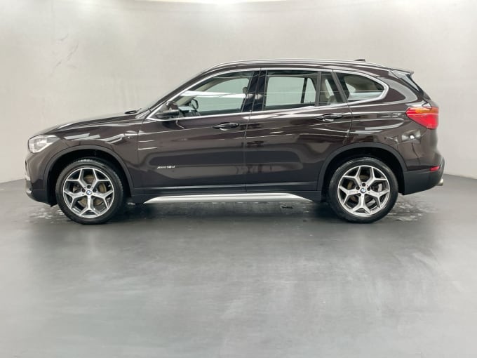 2024 BMW X1