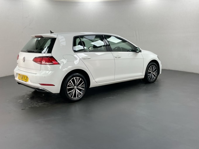 2024 Volkswagen Golf