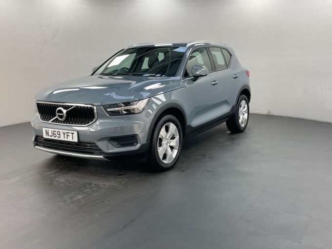 2024 Volvo Xc40