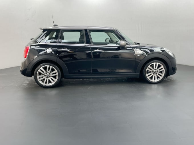 2024 Mini Hatch Cooper