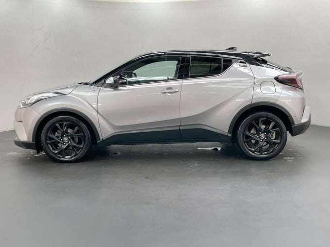 2024 Toyota Chr