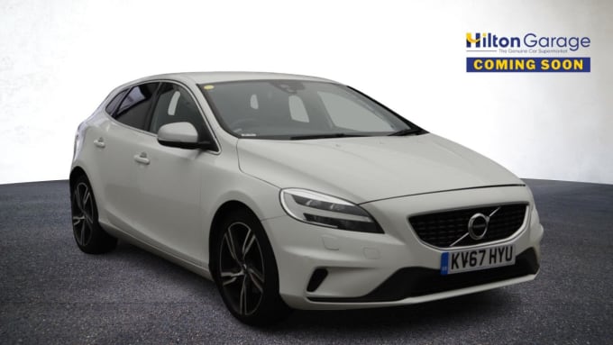 2024 Volvo V40